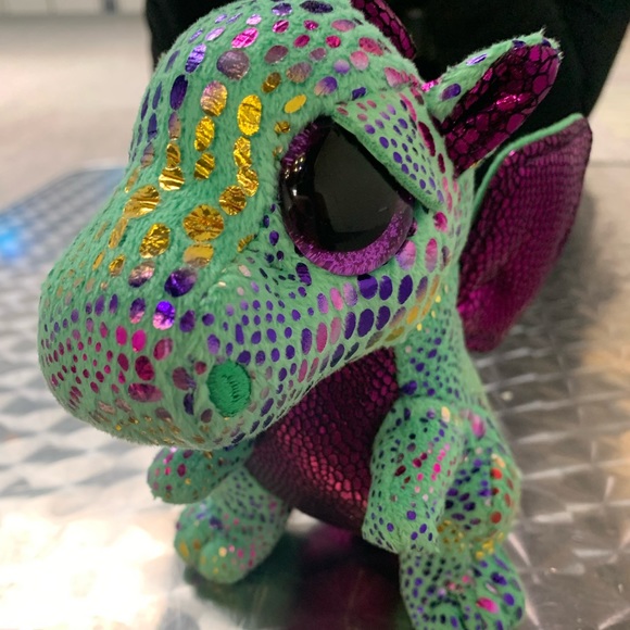 Meet your Posher, Issa - Picture 1 of 1